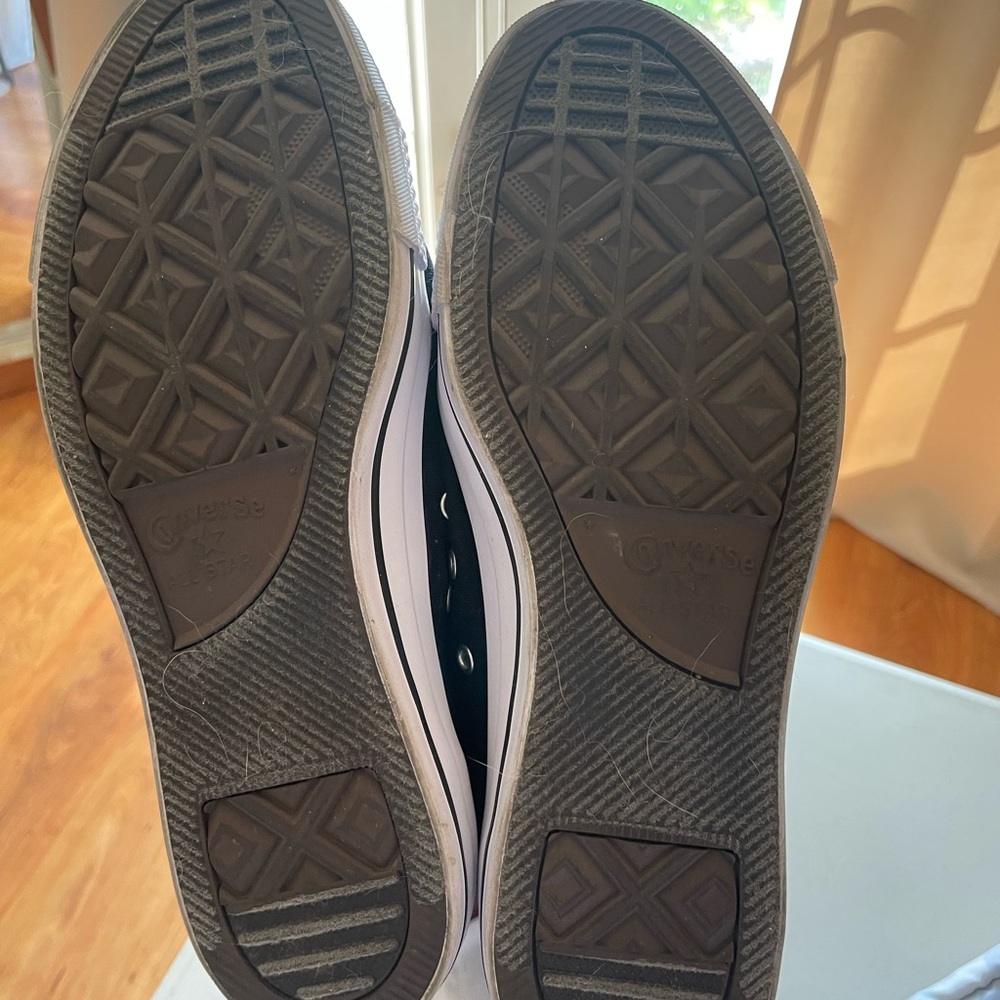 Converse - Picture 4 of 4